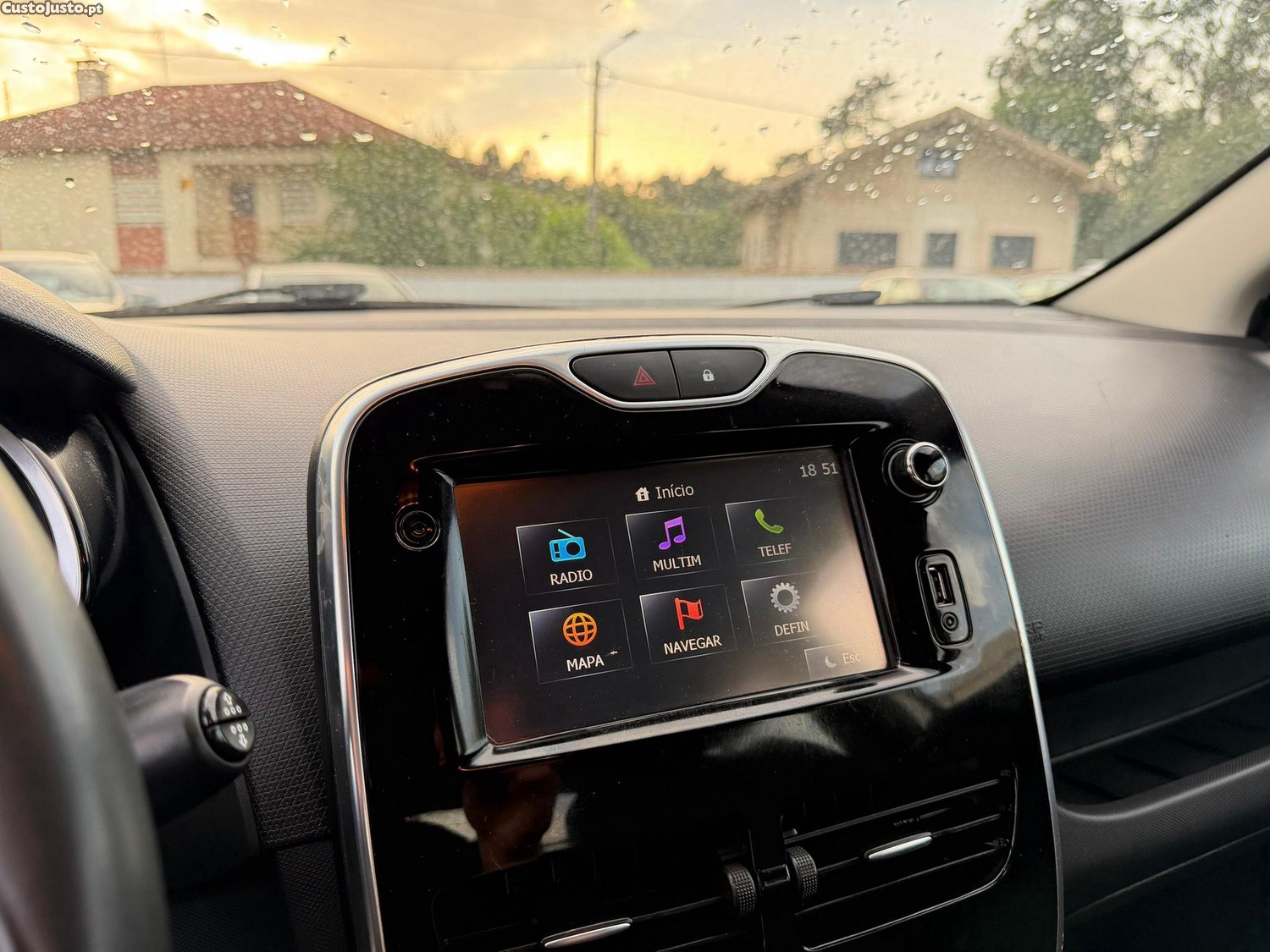 Renault Clio 1.5 dCi Dynamique S — fotografia 18