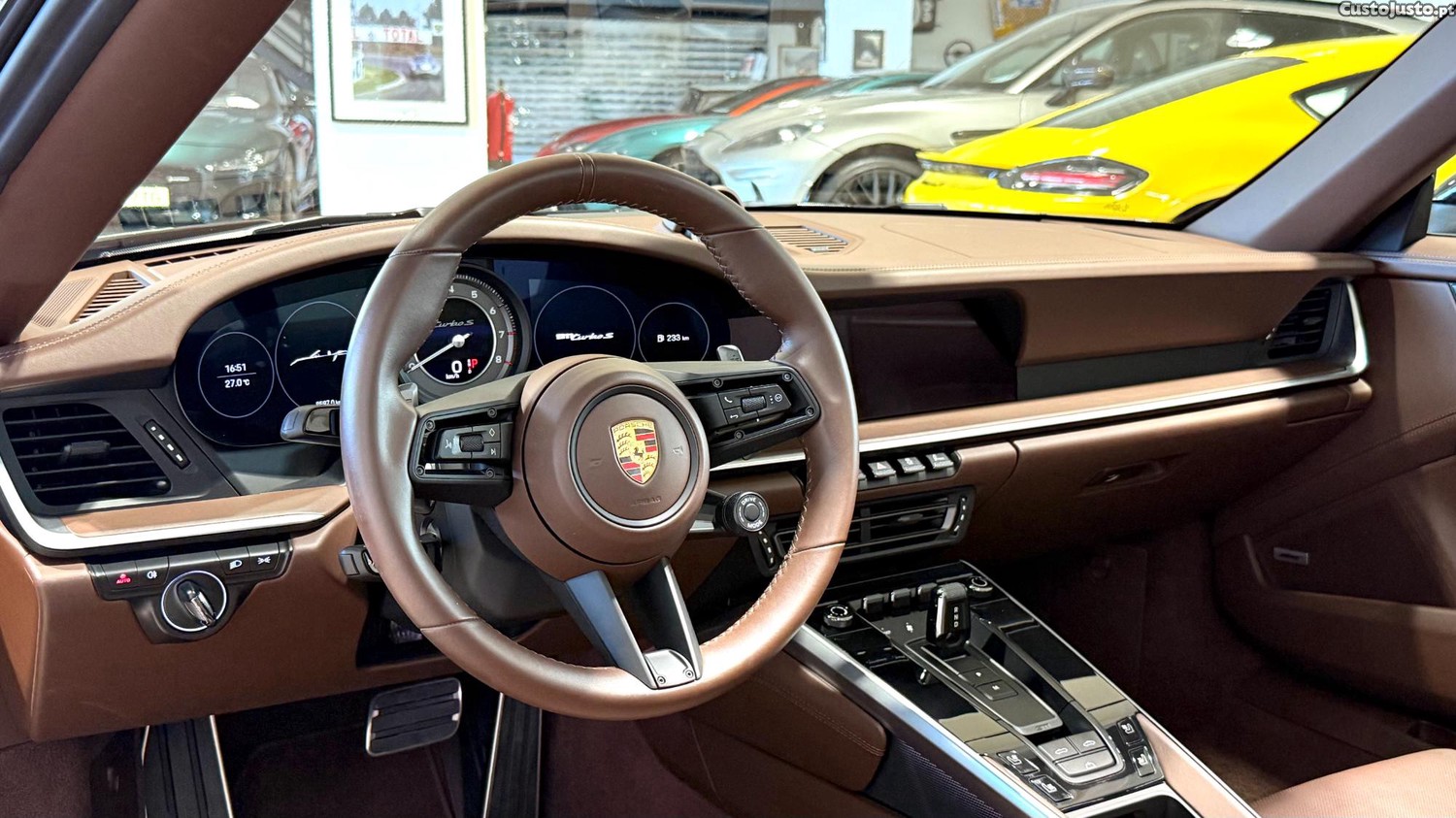 Porsche 911 Turbo S — fotografia 14