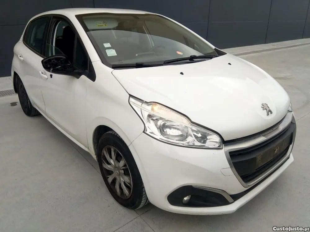 Peugeot 208 1.6 HDi / BlueHDi 75 (55 kW / 75 cv) [01.2013 - 12.2019] - 18 foto 3