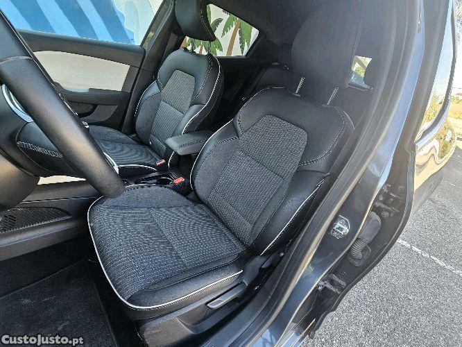 Renault Clio 1.0 TSE — fotografia 4