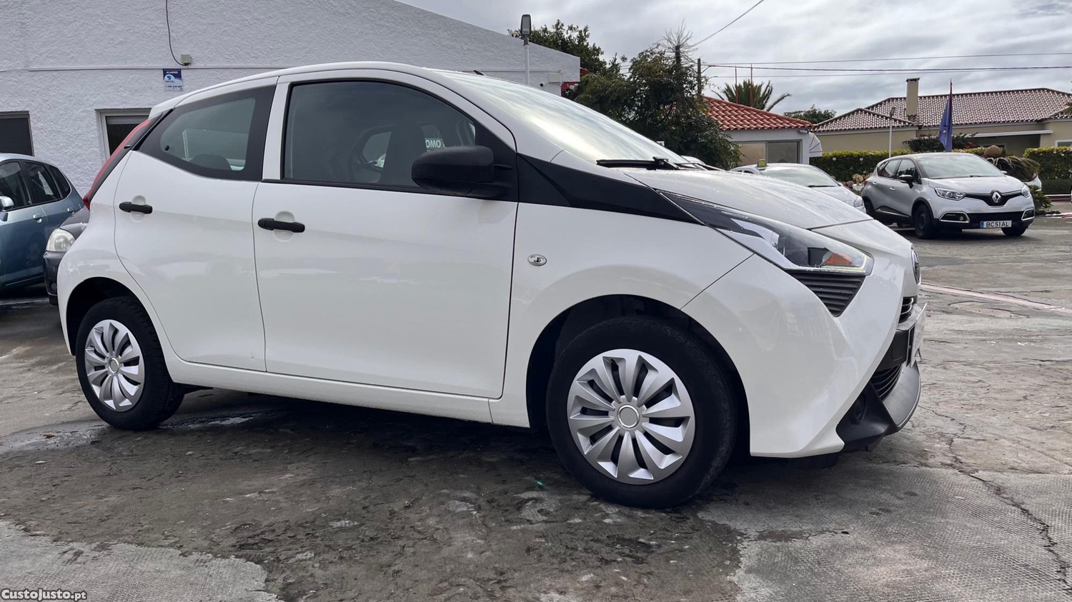 Toyota Aygo 1.0 VVT — fotografia 4