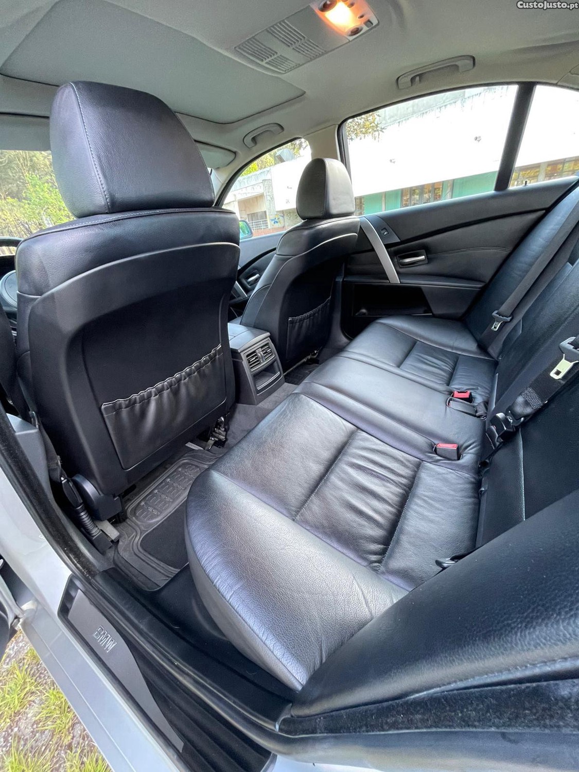 BMW 520 E 60 163 CV — fotografia 4