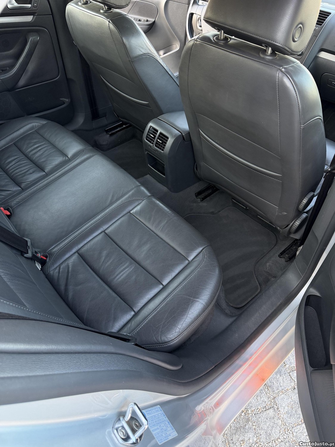Volkswagen Jetta 1.9 tdi um dono cx automática 180mil km — fotografia 3