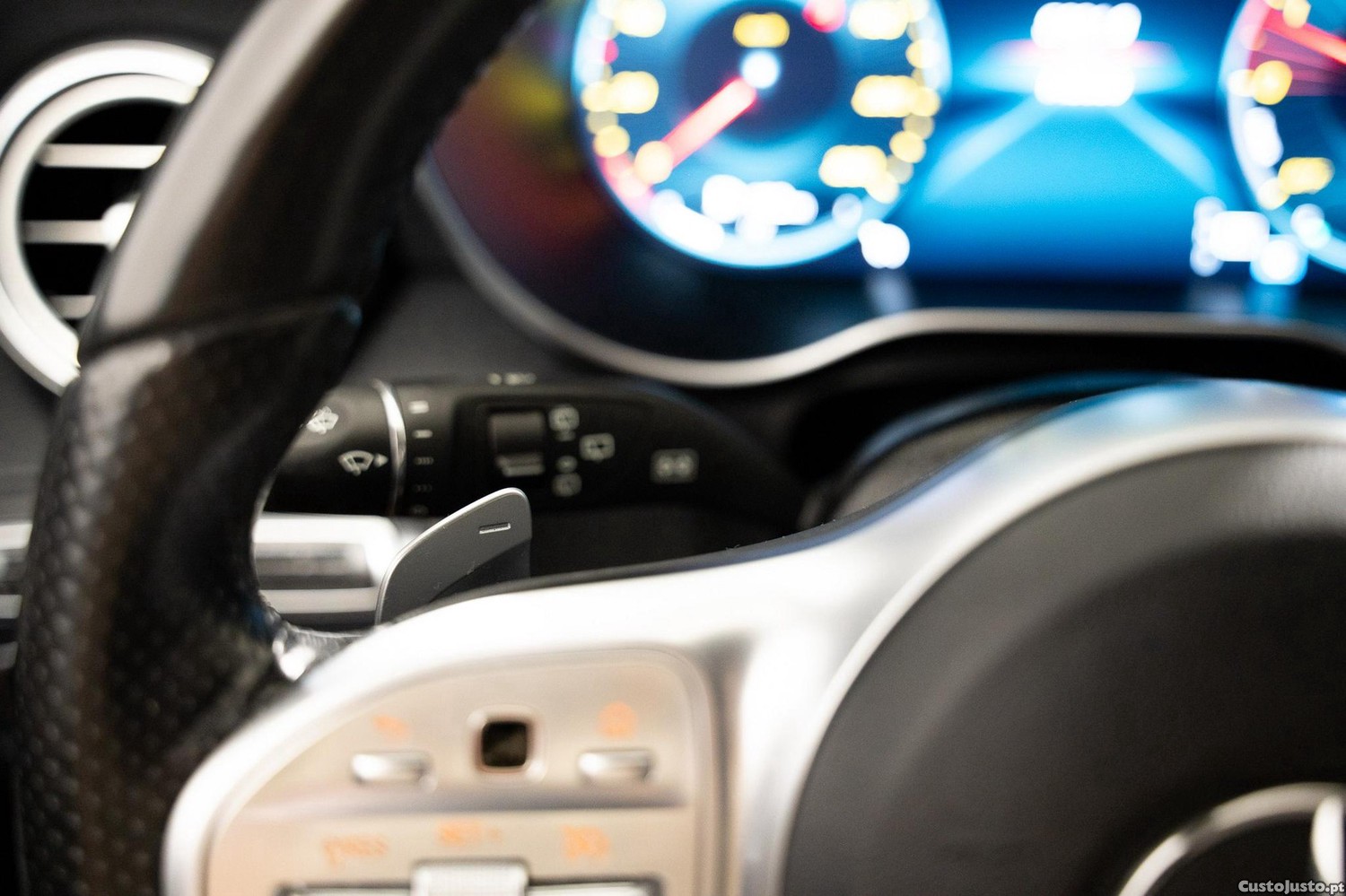 Mercedes-Benz C 300 de AMG Line — fotografia 11