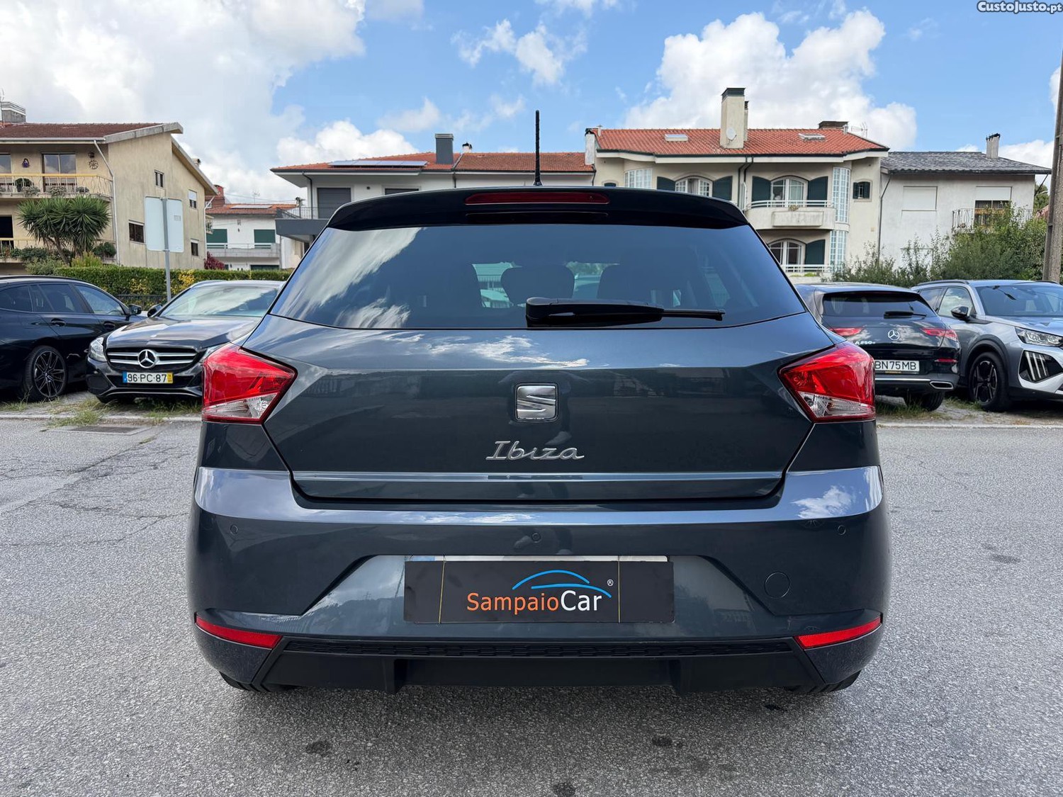 SEAT Ibiza 1.0 TSI Reference — fotografia 13