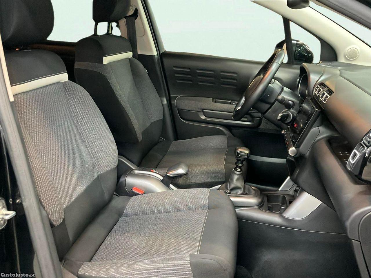 Citroën C3 1.2 PureTech Feel Pack — fotografia 9
