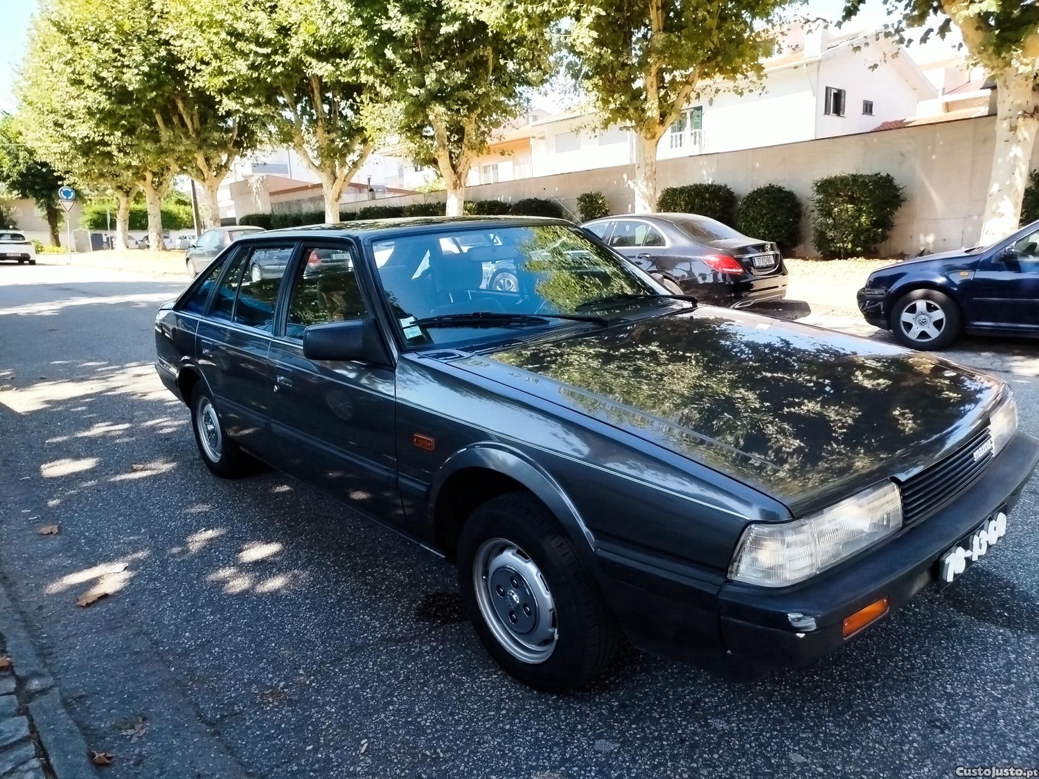 Mazda 626 ll hatchback — fotografia 2