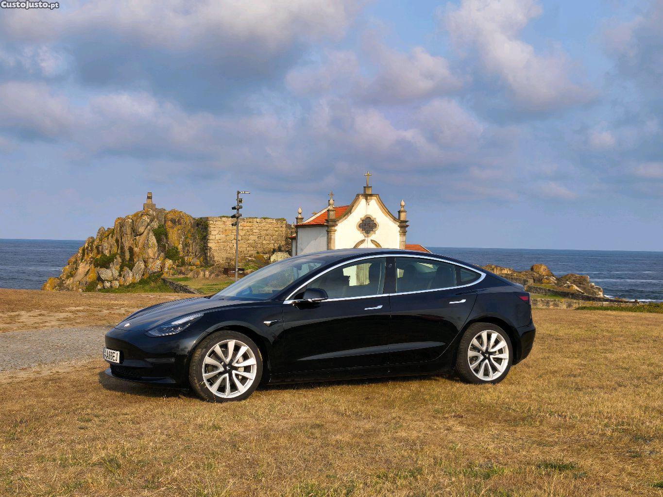 Tesla Model 3 Long Range AWD 498cv — fotografia 11