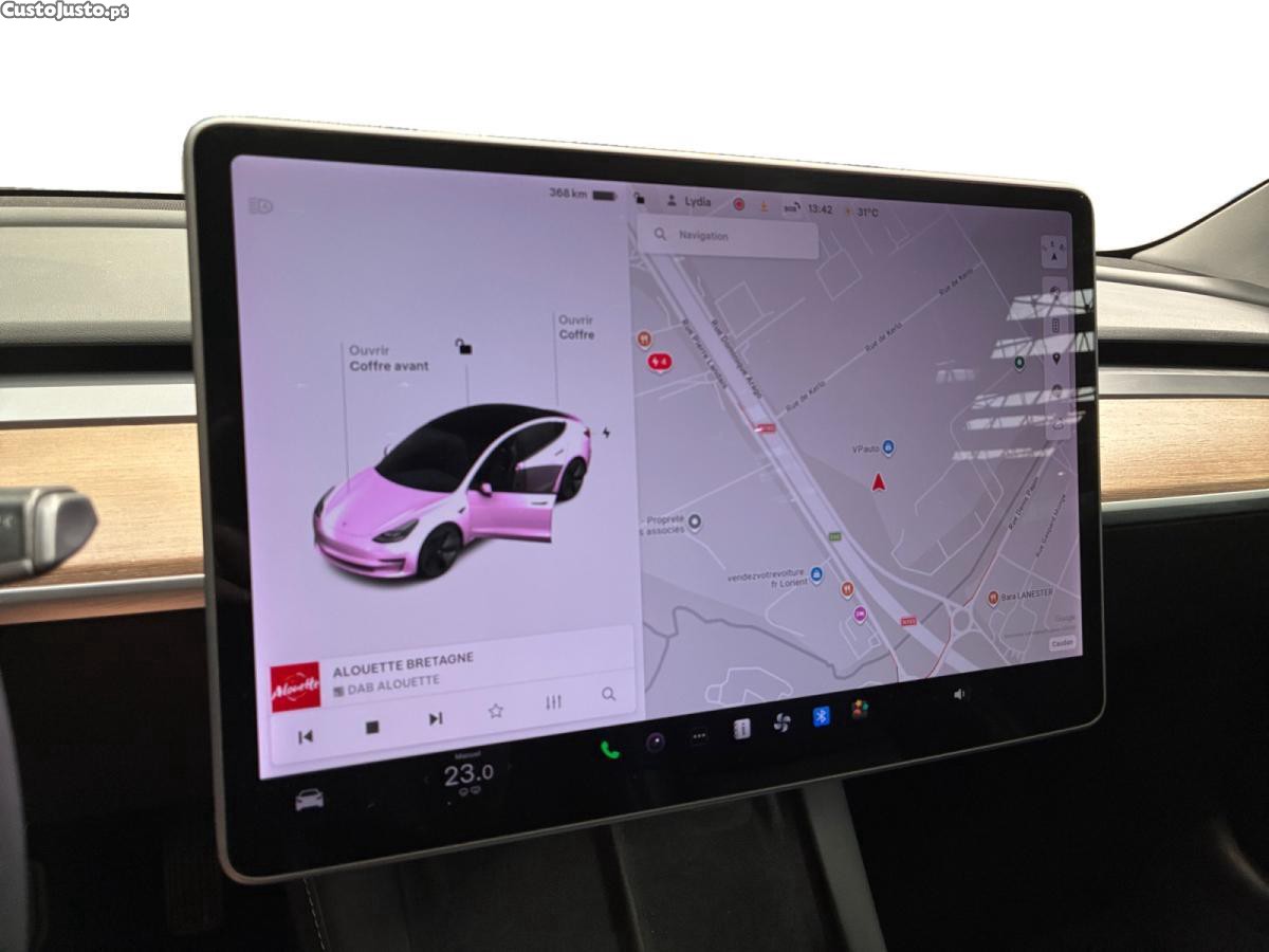 Tesla Model 3 Standard Range Plus RWD — fotografia 7