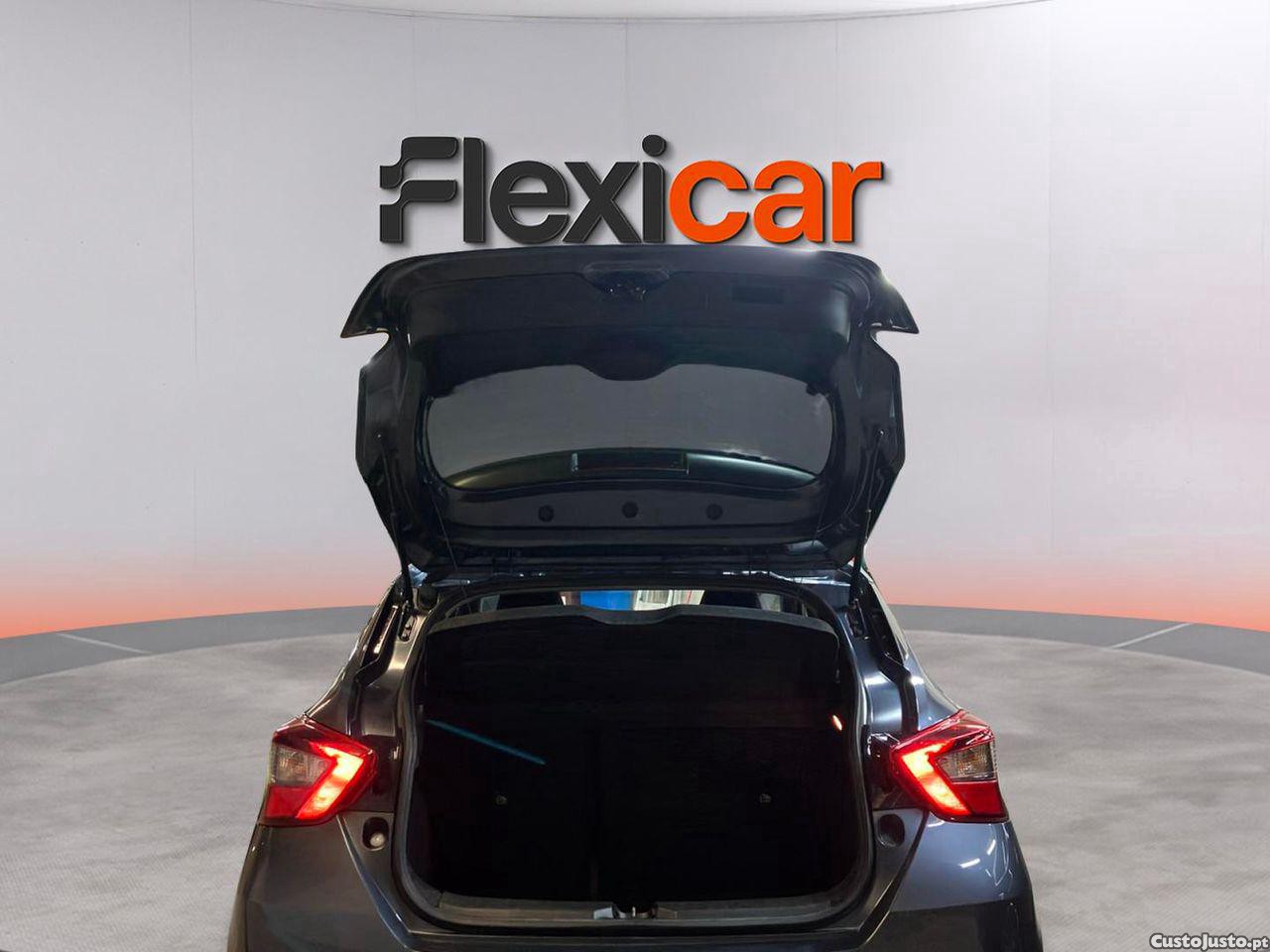 Nissan Micra IG-T 100 Acenta — fotografia 5