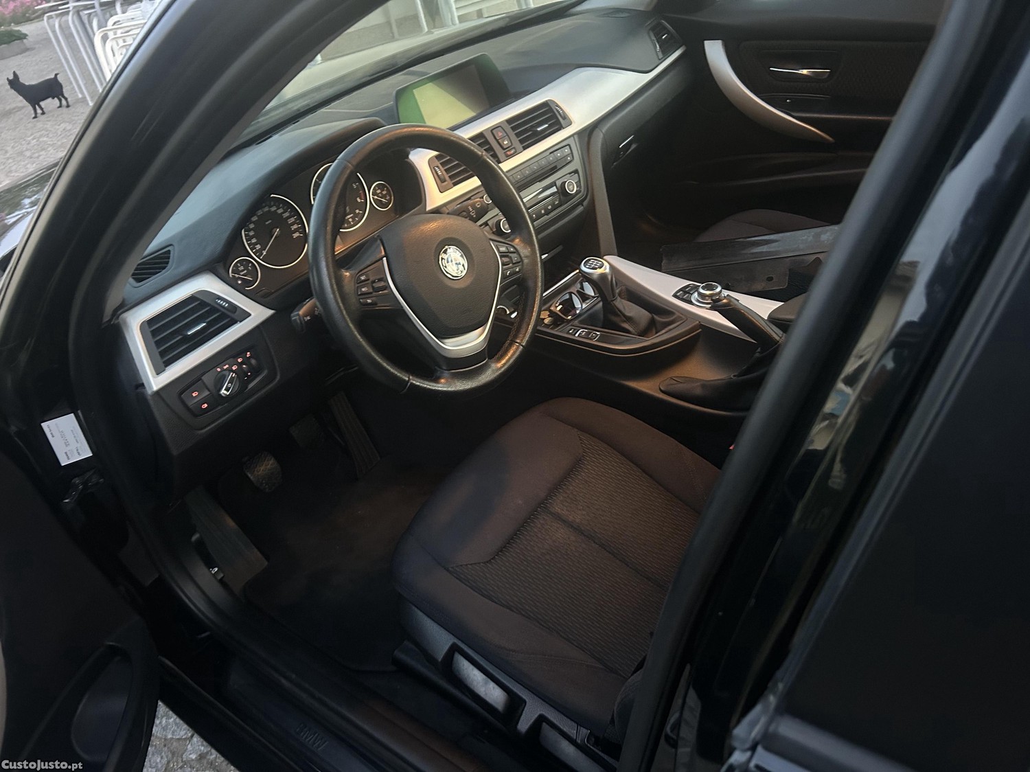 BMW 318 d — fotografia 5