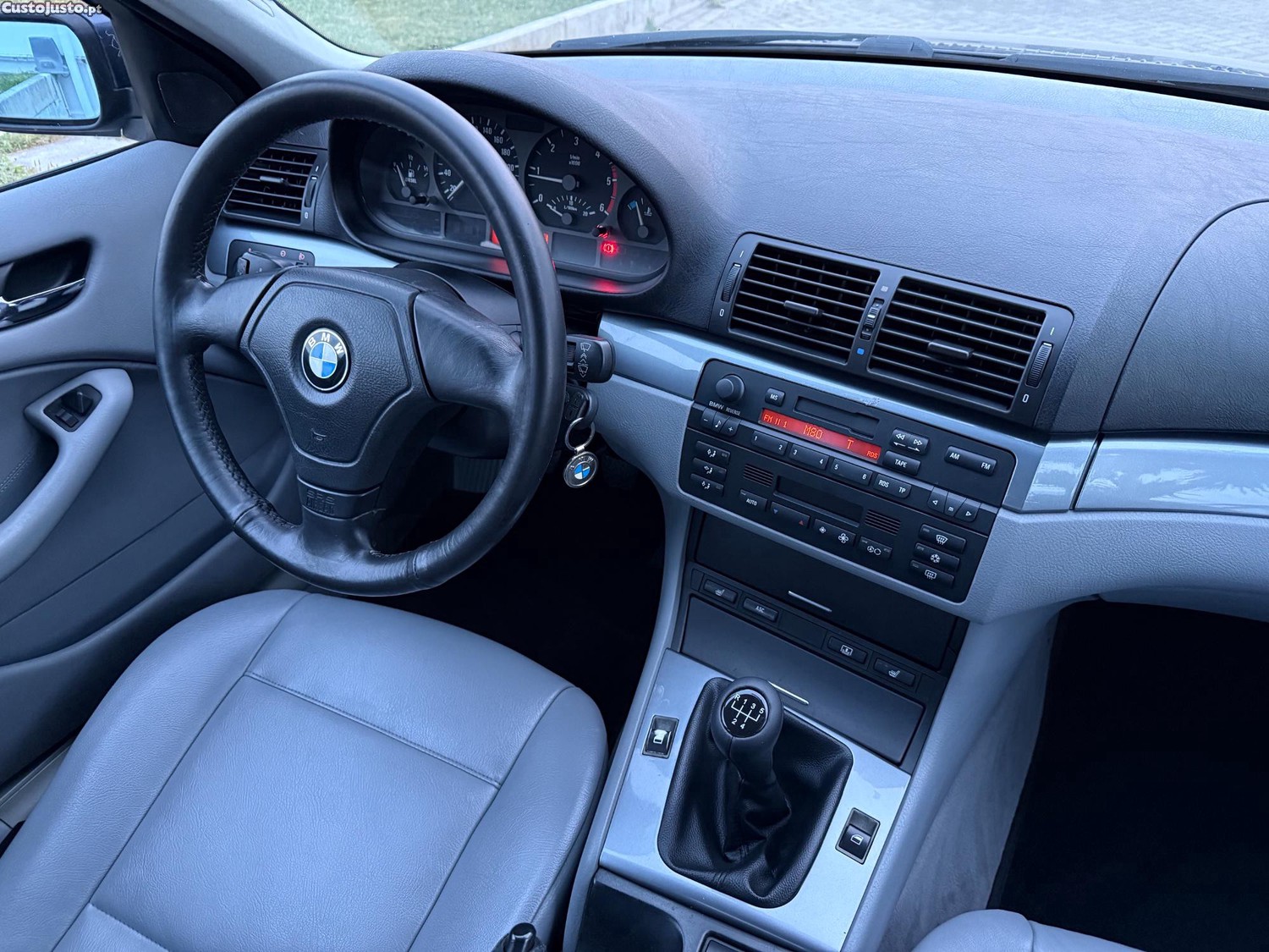 BMW 320 d 136CV - Excelente estado — fotografia 8