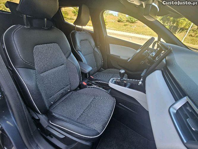 Renault Clio 1.0 TSE — fotografia 3