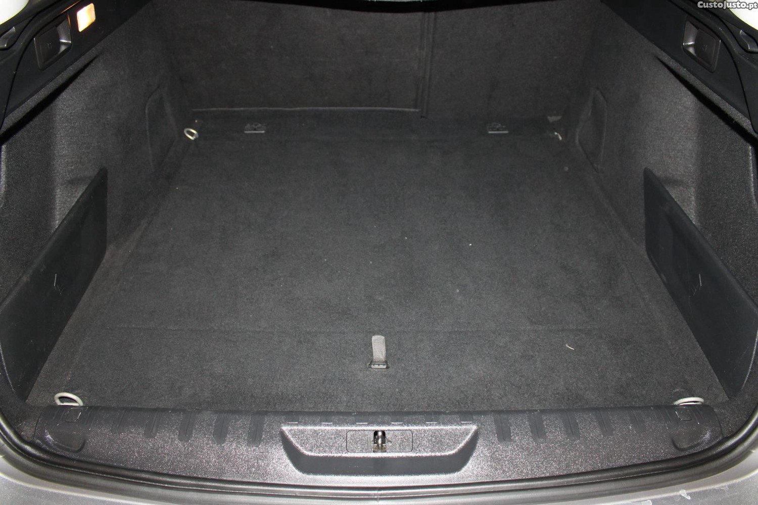 Peugeot 308 1.5 BHDI BUSINESS LINE — fotografia 4