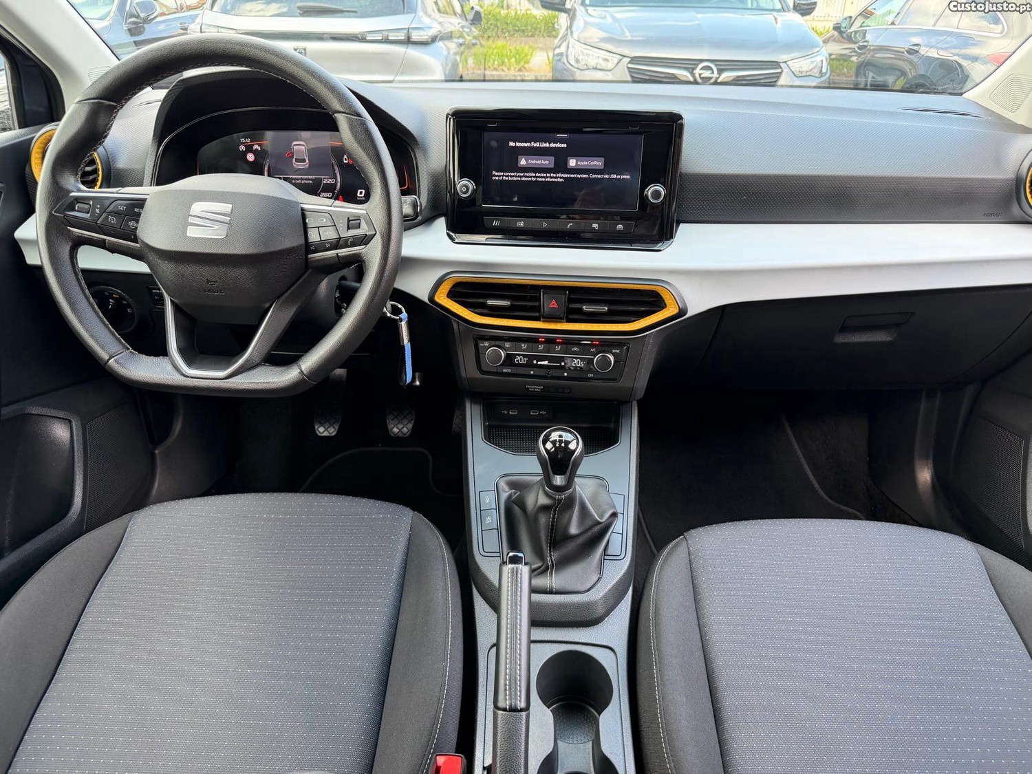 SEAT Ibiza 1.0 TSI Reference — fotografia 14