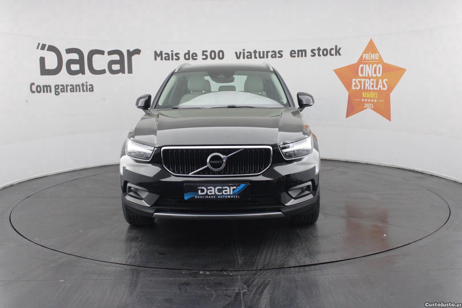 Volvo XC 40 2.0 D3 MOMENTUM PLUS GEARTRONIC (AUTO) — fotografia 38