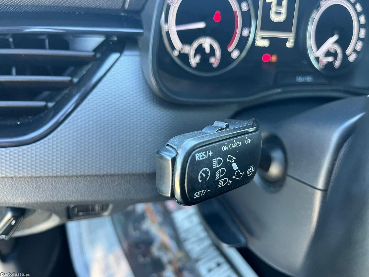 Skoda Scala 1.0 TSI Ambition — fotografia 6