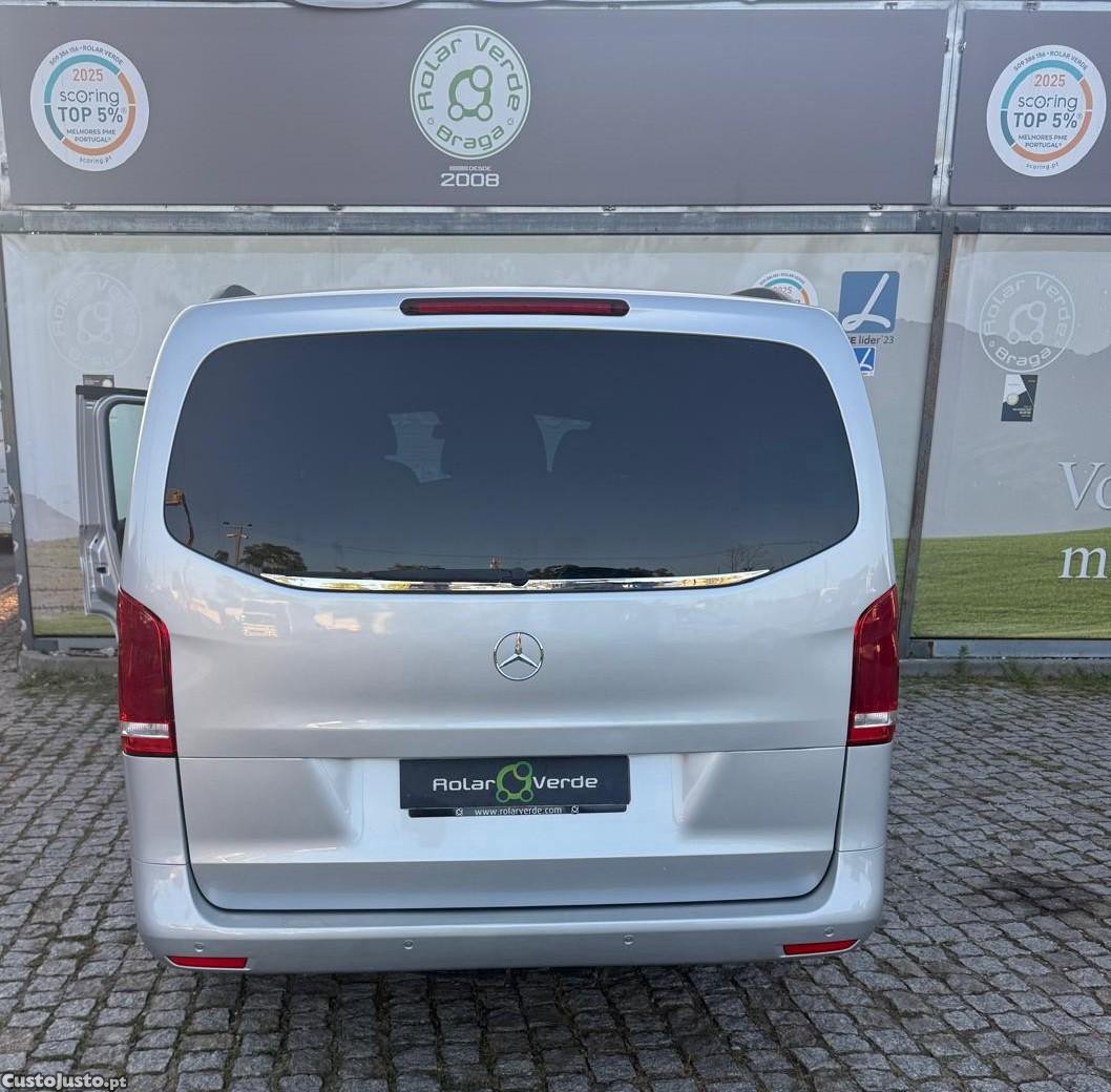 Mercedes-Benz Vito Tourer 9 LUGARES — fotografia 15
