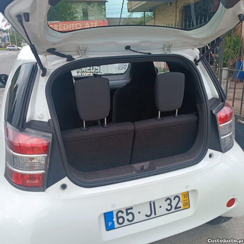 Toyota iQ 1.0 VVT-i FULL EXTRAS — fotografia 8