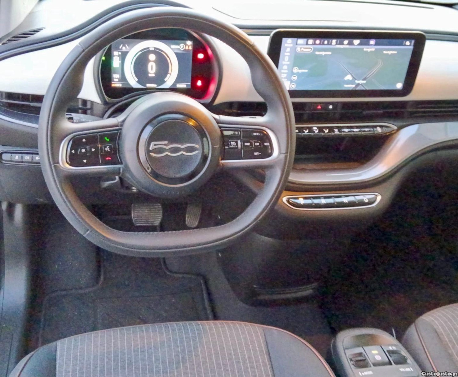 Fiat 500 e e 42kWh ICON — fotografia 19