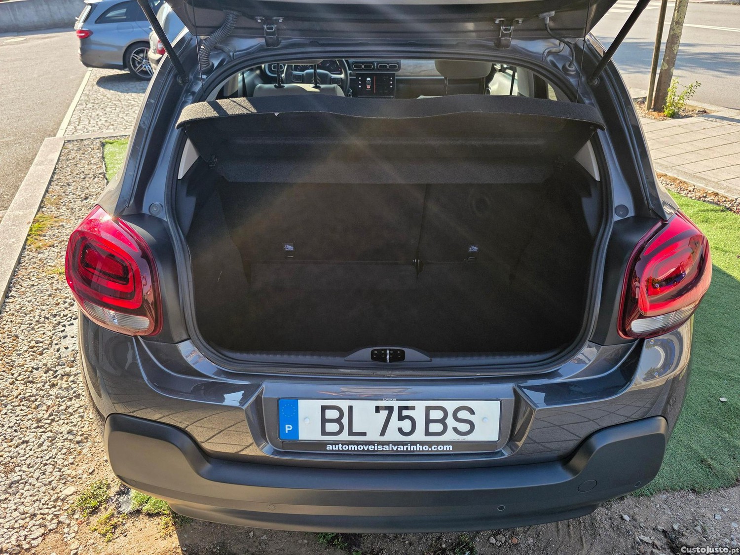 Citroën C3 1.2 PureTech Shine Pack — fotografia 4