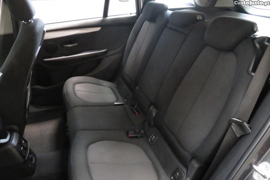 BMW 216 Gran Tourer d 7L Advantage — fotografia 10