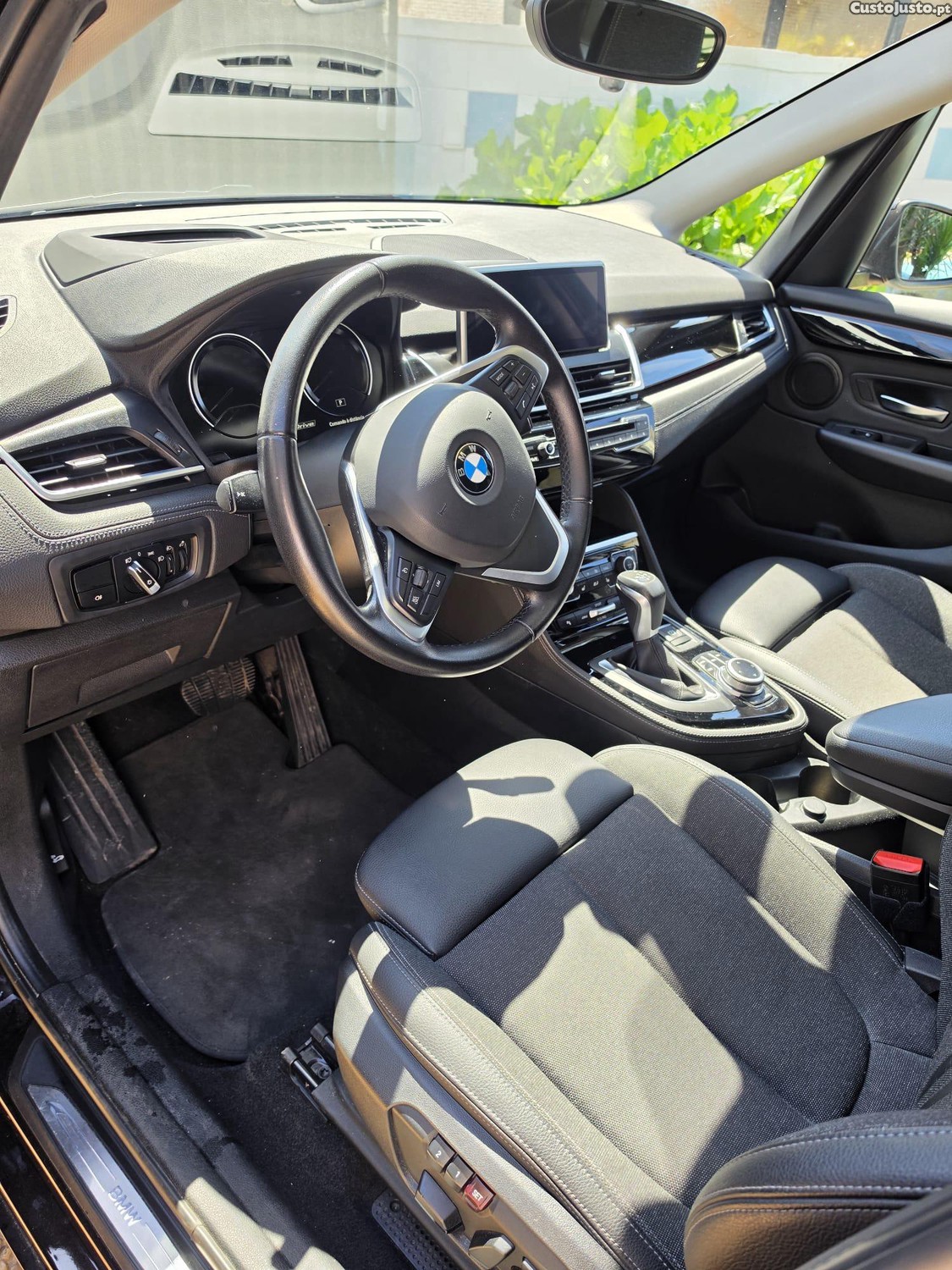 BMW 225 Active Tourer Iperfomance — fotografia 4