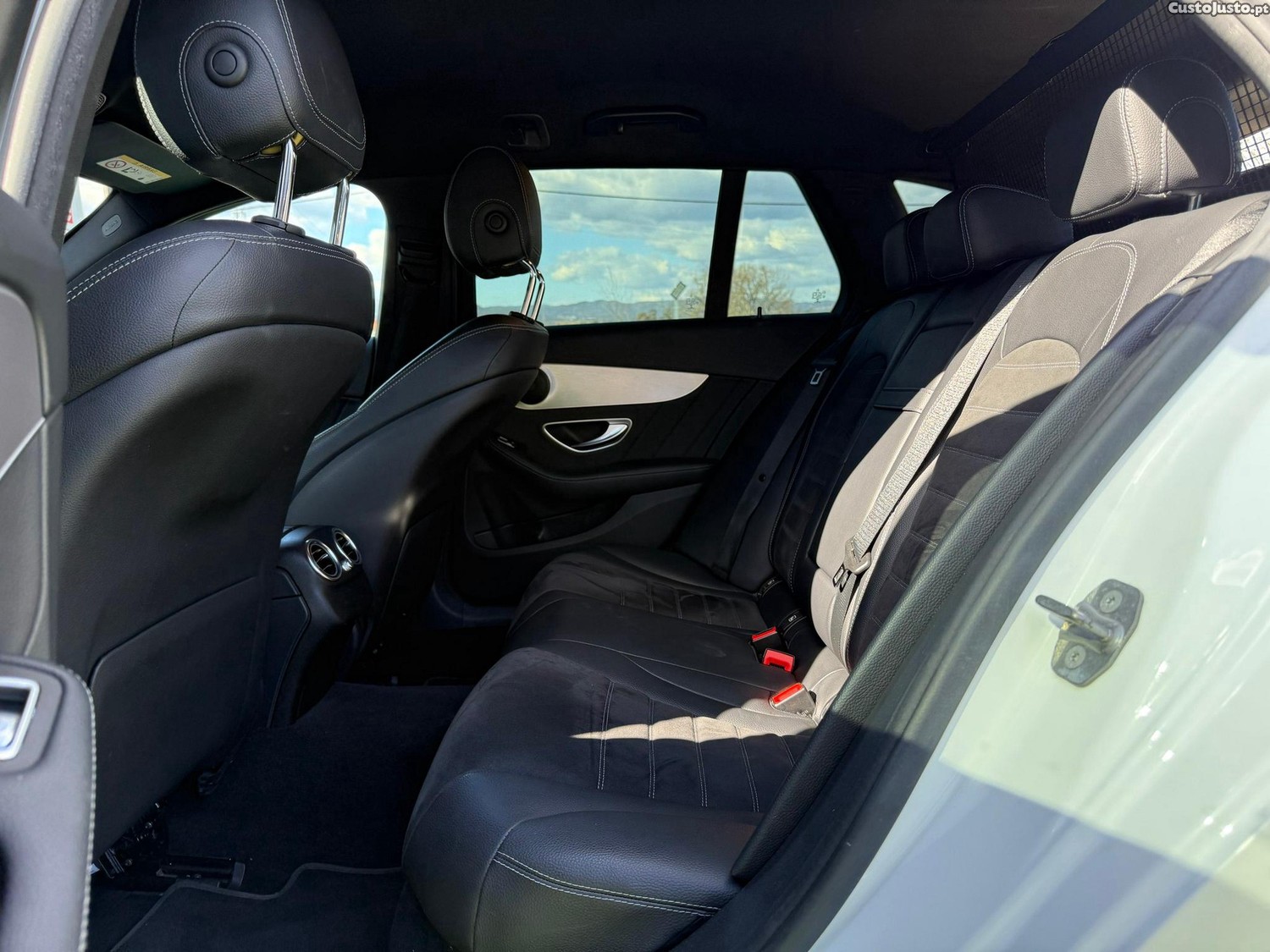 Mercedes-Benz C 300 de T 9G-TRONIC AMG Line — fotografia 3