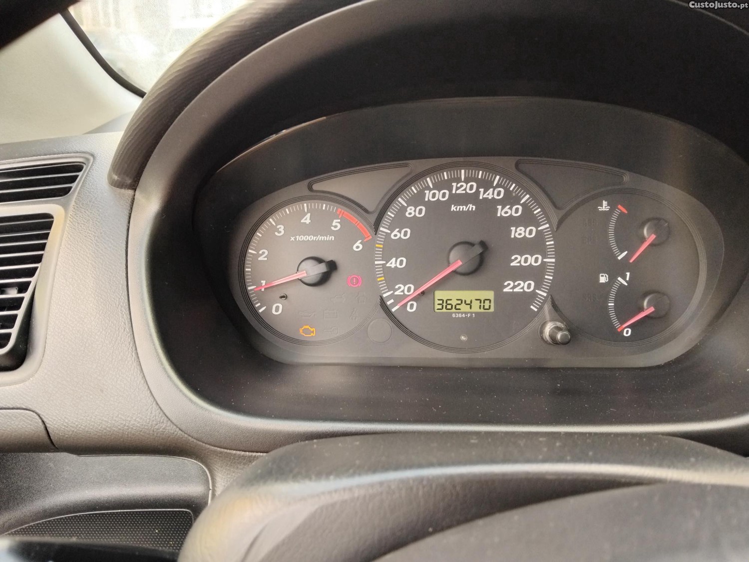 Honda Civic 1.7 cdti gasóleo — fotografia 5