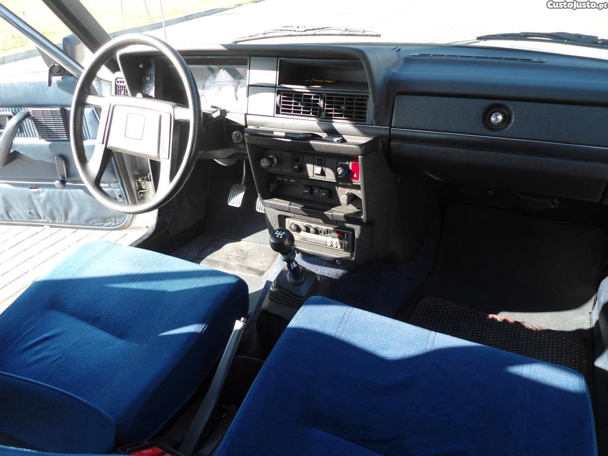 Volvo 240 GL Com A/C Original Imaculado — fotografia 4