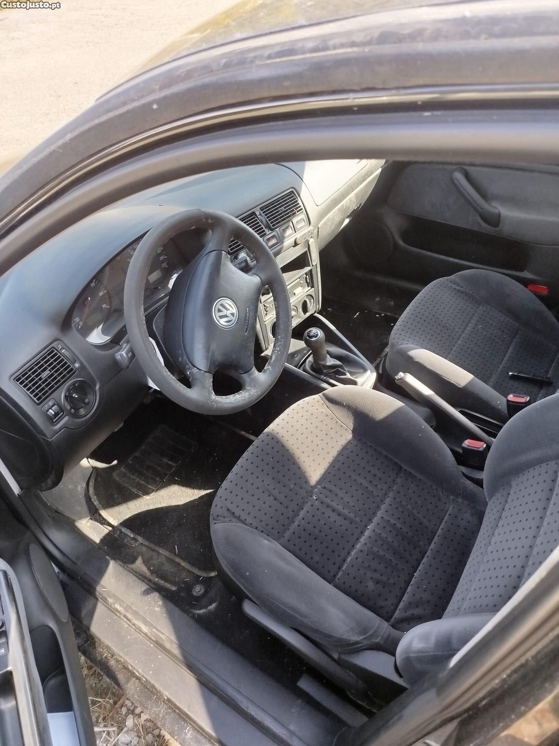 Volkswagen Golf 1.4 — fotografia 3