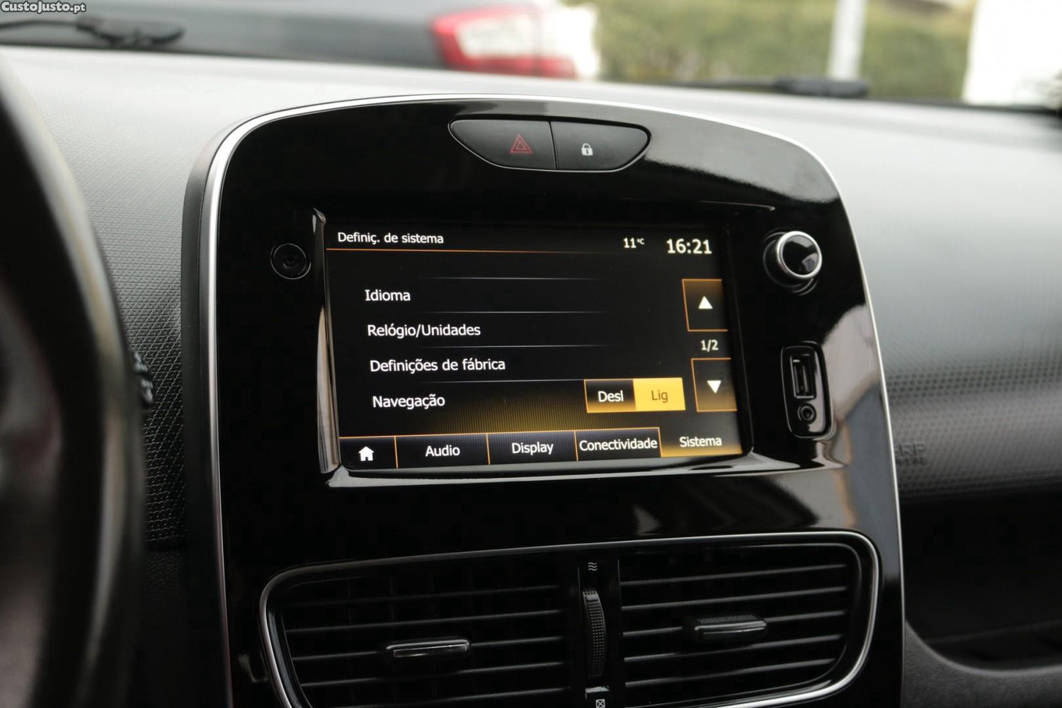 Renault Clio Sport Tourer 1.5 DCI Limited 90cv — fotografia 12