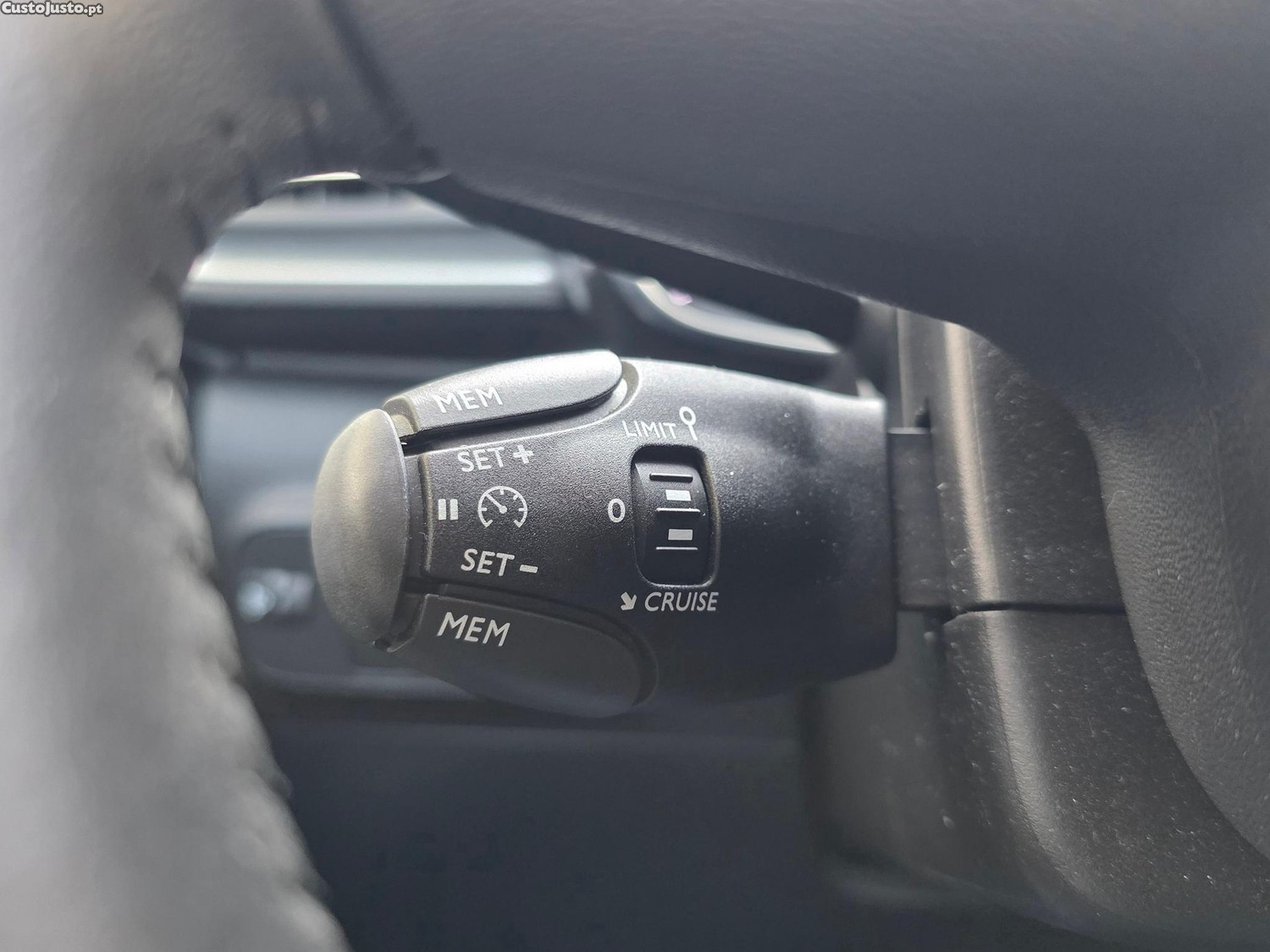 Citroën C3 1.2 PureTech Shine Pack — fotografia 15