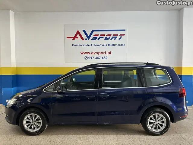 Volkswagen Sharan 1.4 TSI Confortline DSG — fotografia 14