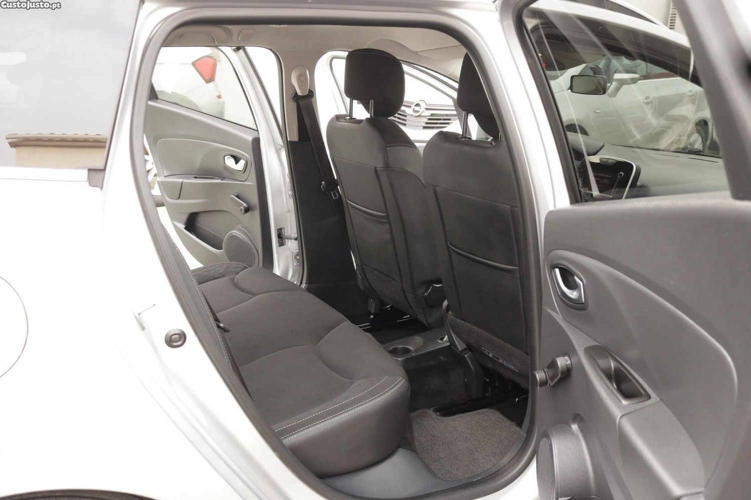 Renault Clio Sport Tourer 1.5 DCI Limited 90cv — fotografia 33