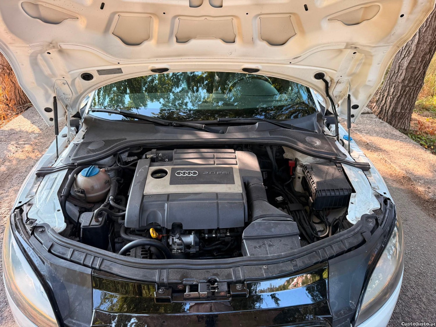 Audi TT Coupé 2.0 TFSi S-line — fotografia 14