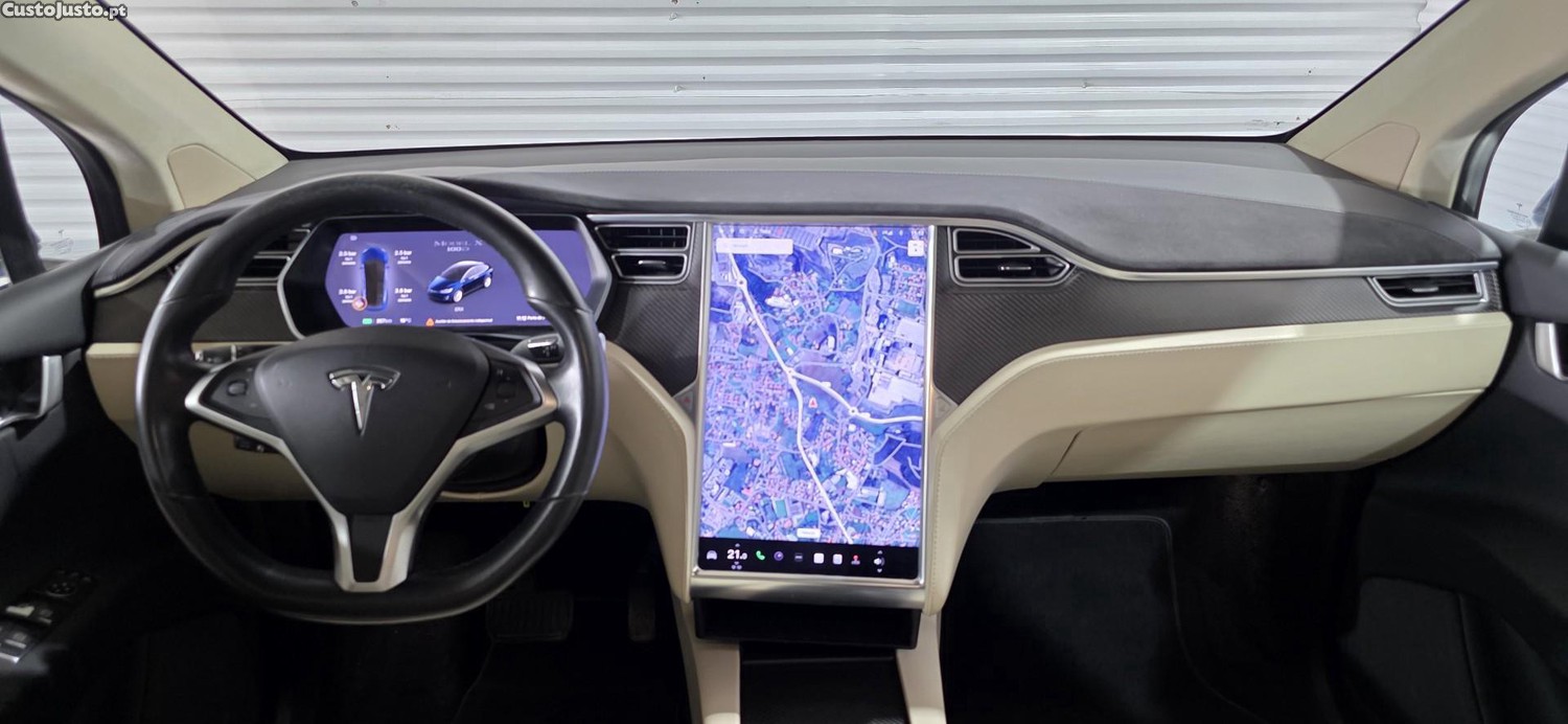 Tesla Model X 100D — fotografia 6