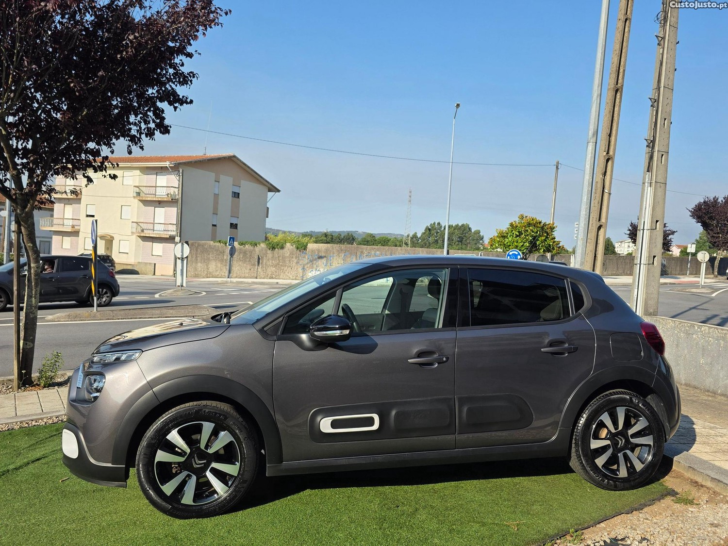Citroën C3 1.2 PureTech Shine Pack — fotografia 24