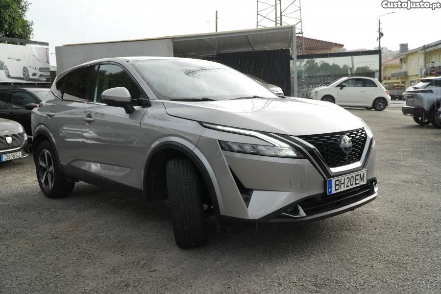 Nissan Qashqai 1.3 DIG-T N-Connecta — fotografia 12