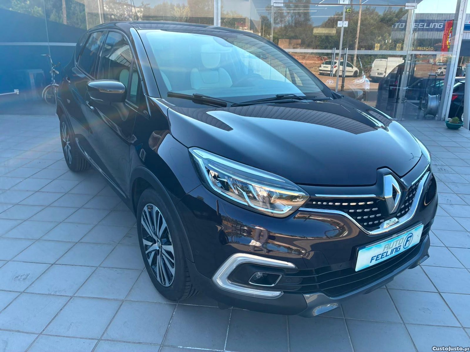 Renault Captur 1.2 TCe Initiale Paris EDC — fotografia 27