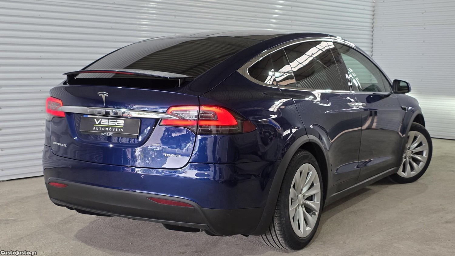 Tesla Model X 100D — fotografia 10