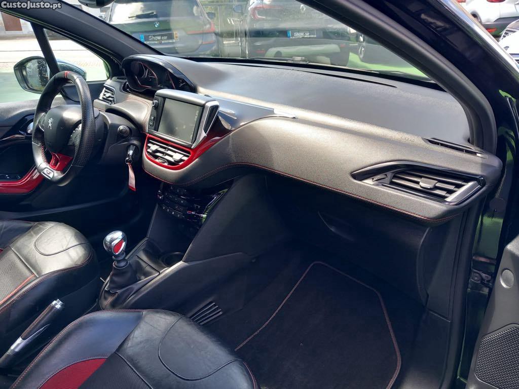 Peugeot 208 1.6 THP GTi — fotografia 8