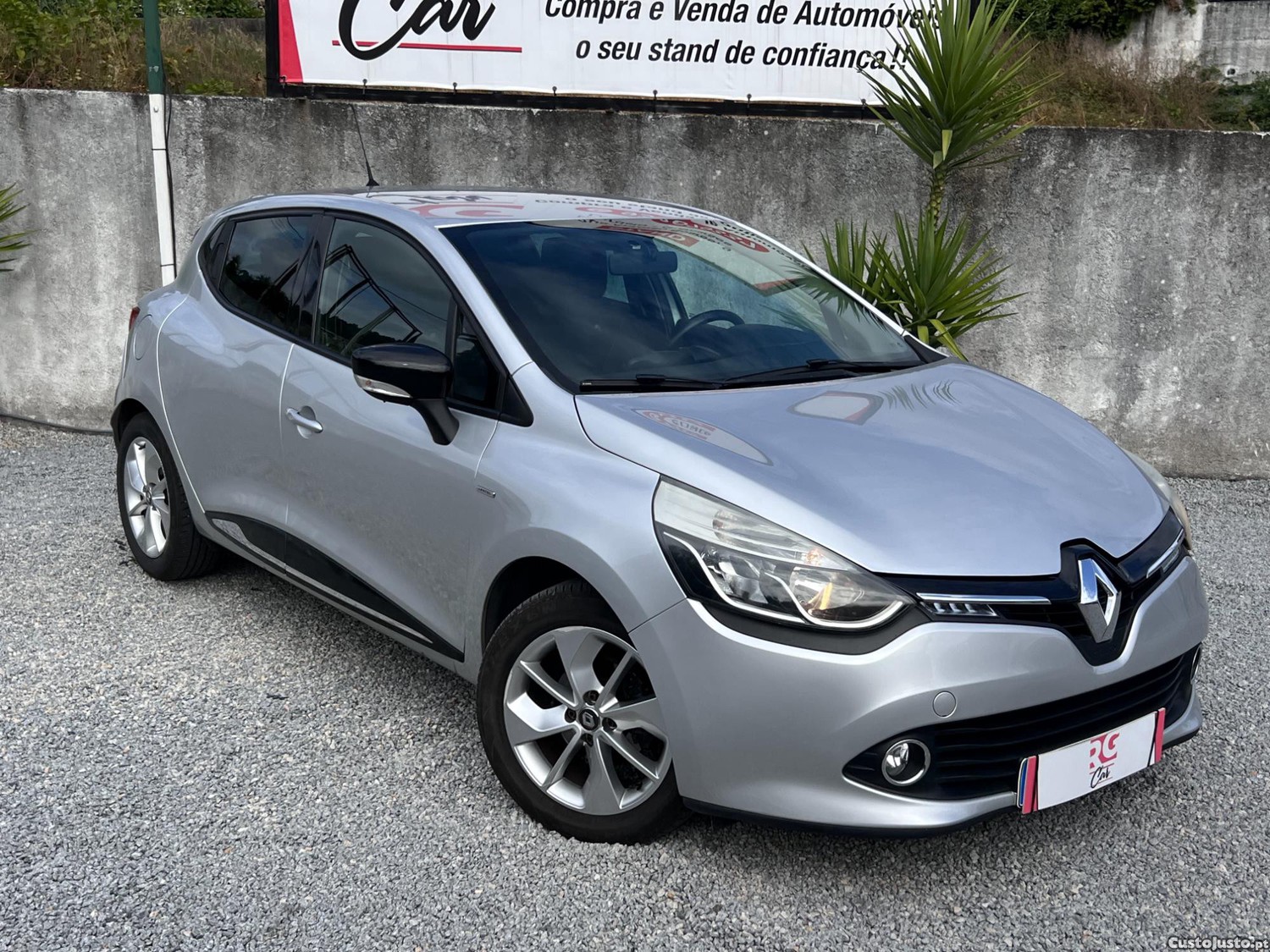 Renault Clio Limited Edition — fotografia 17