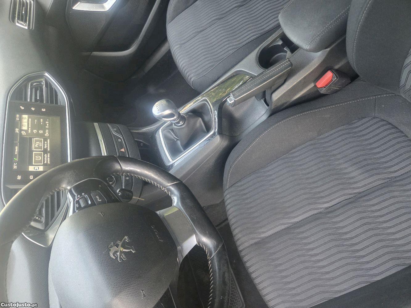 Peugeot 308 SW 1.6 Hdi — fotografia 6