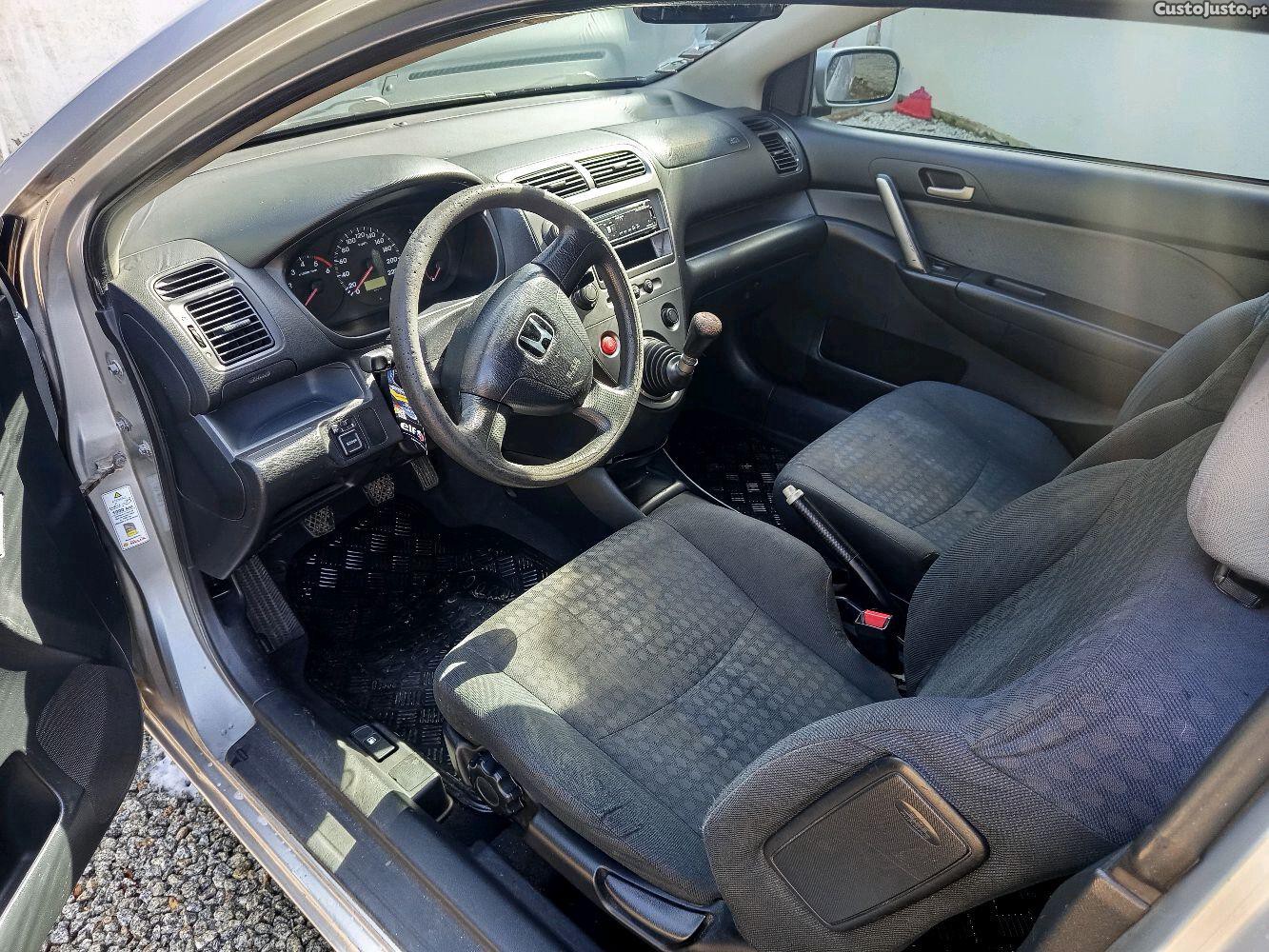 Honda Civic 1.7 CTDI 100cv — fotografia 4