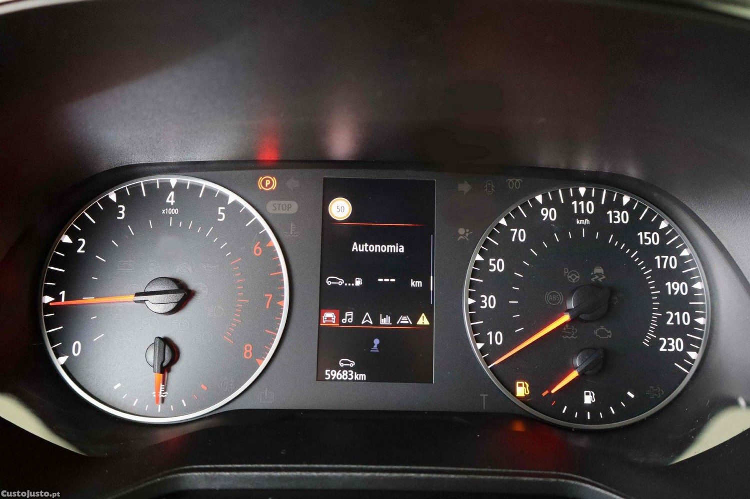 Renault Clio 1.0 TCe Evolution Bi-Fuel — fotografia 17