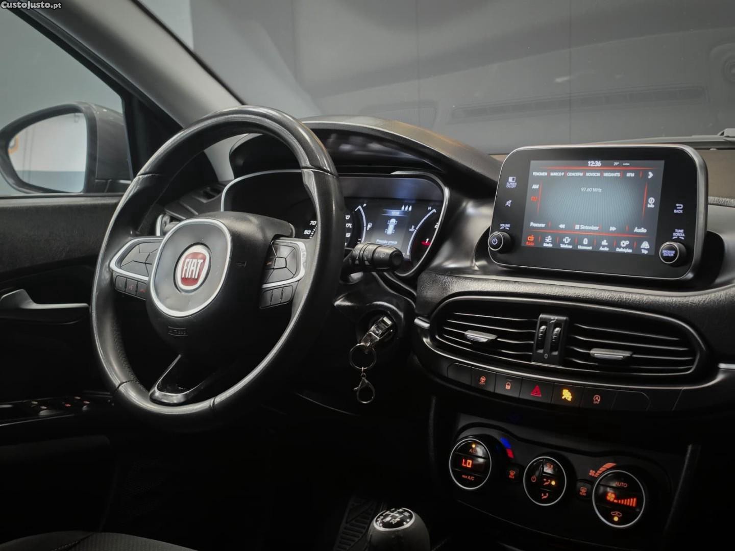 Fiat Tipo 1.3 M-Jet Lounge — fotografia 8
