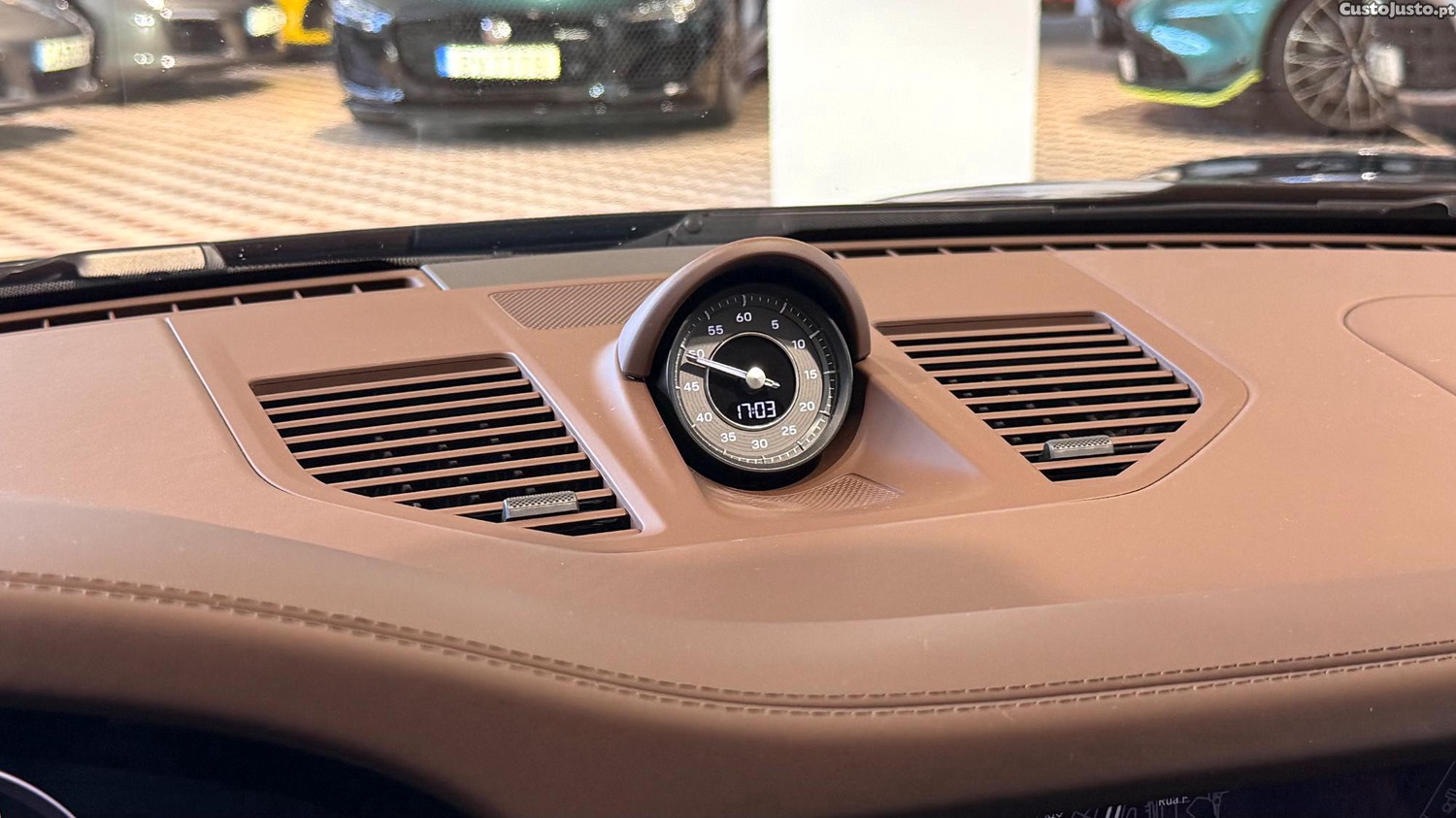 Porsche 911 Turbo S — fotografia 11