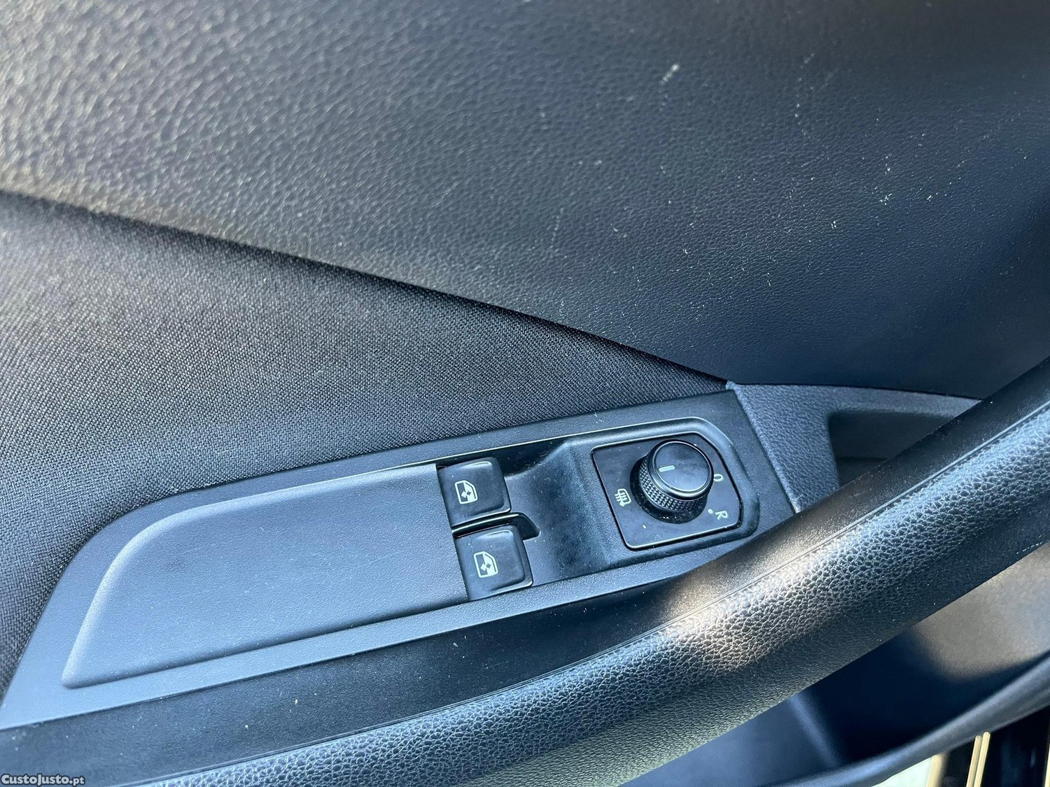 Skoda Scala 1.0 TSI Ambition — fotografia 10