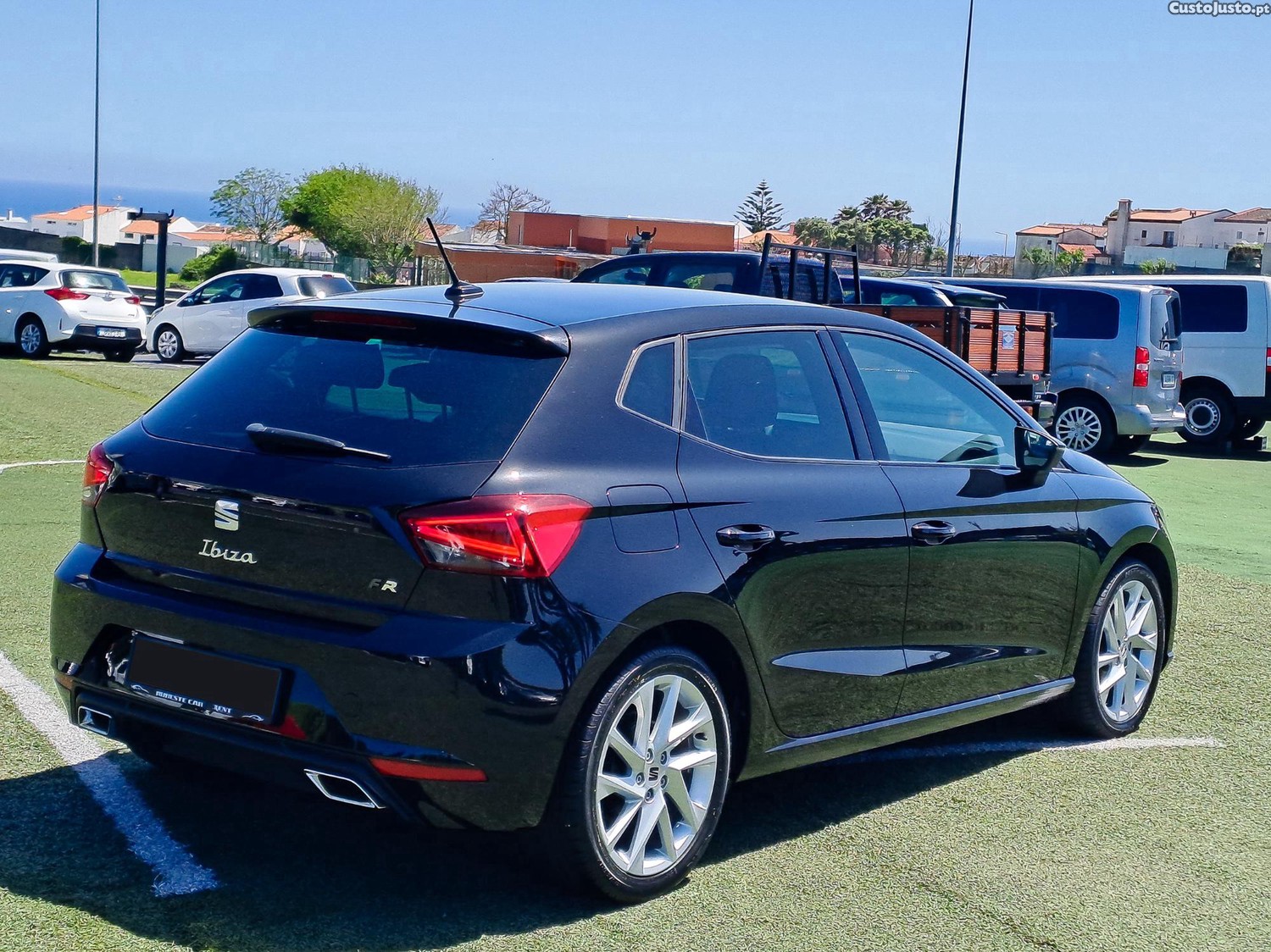 SEAT Ibiza FR 1.0TSI 95CV GASOLINA 2024 — fotografia 16